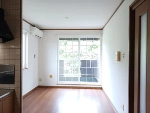 富山県のマンスリーマンション・ウィークリーマンション「ムーラン・ルージュⅠ 201・洋室(No.1239084)」メイン画像