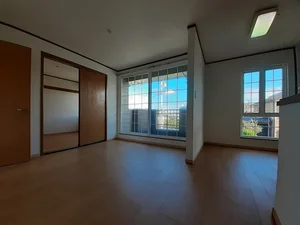 のマンスリーマンション・ウィークリーマンション「サンクレストⅢ 201・洋室(No.1239108)」メイン画像