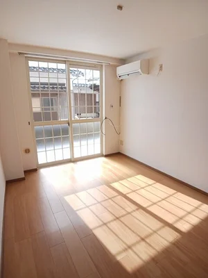 鳥取県のマンスリーマンション・ウィークリーマンション「モクレレ 104・洋室(No.1239178)」メイン画像