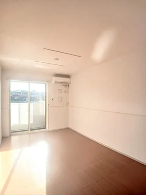 のマンスリーマンション・ウィークリーマンション「ゼファー・プレッソ 104・洋室(No.1239224)」メイン画像