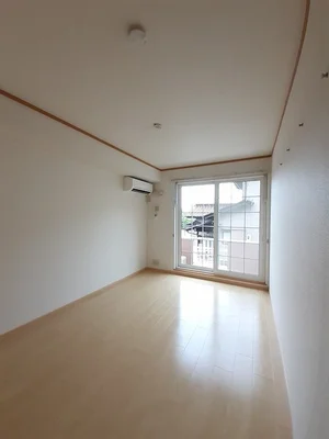 のマンスリーマンション・ウィークリーマンション「メゾン　ソレイユ 102・洋室(No.1239230)」メイン画像