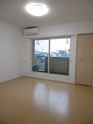 新南陽駅（山口県）のマンスリーマンション・ウィークリーマンション「コンフィデンテ　Ｂ 201・洋室(No.1239281)」メイン画像