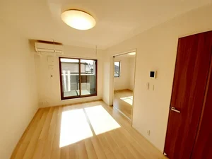 のマンスリーマンション・ウィークリーマンション「ル・プルミエ 203・洋室(No.1239324)」メイン画像