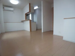 のマンスリーマンション・ウィークリーマンション「ヴィラ　グリチーネⅠ 201・洋室(No.1239986)」メイン画像