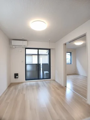 静岡県のマンスリーマンション・ウィークリーマンション「Ｔ－ＴＡＳＨＩＲＯ　Ⅰ 101・洋室(No.1240797)」メイン画像