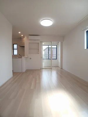 静岡県のマンスリーマンション・ウィークリーマンション「ヒカルサ焼津塩津ウエスト 201・洋室(No.1240813)」メイン画像