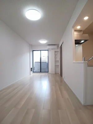 静岡県のマンスリーマンション・ウィークリーマンション「ヒカルサ焼津塩津ウエスト 105・洋室(No.1240816)」メイン画像