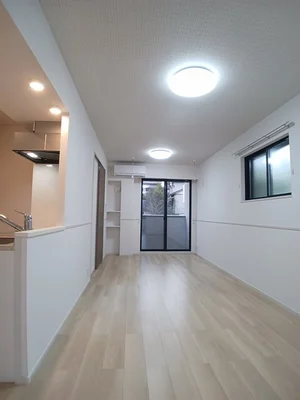 静岡県のマンスリーマンション・ウィークリーマンション「ヒカルサ藤枝茶町Ⅰ 101・洋室(No.1240823)」メイン画像