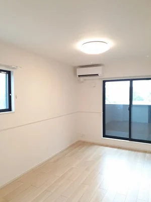 三重県の大東建託リーシング株式会社のマンスリーマンション・ウィークリーマンション「Ｂｅｌｌｓｋｙ（ヴェルスカイ） 201・洋室(No.1240923)」メイン画像