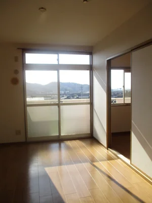 のマンスリーマンション・ウィークリーマンション「香登里パレス 203・洋室(No.1241005)」メイン画像