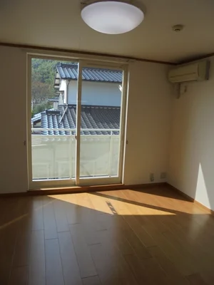 のマンスリーマンション・ウィークリーマンション「アウローラⅠ 203・洋室(No.1241050)」メイン画像