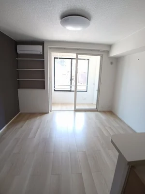 のマンスリーマンション・ウィークリーマンション「ラーゴム　Ⅰ 103・洋室(No.1241059)」メイン画像