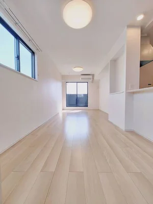 のマンスリーマンション・ウィークリーマンション「ヴィラフィオーレ　ＵＳＡ　Ⅱ 204・洋室(No.1241146)」メイン画像