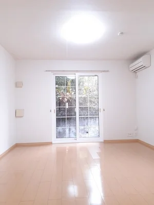 上伊集院駅（鹿児島県）のマンスリーマンション・ウィークリーマンション「レガシ－赤松坂 103・洋室(No.1241220)」メイン画像