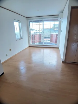 香川県のマンスリーマンション・ウィークリーマンション「コーポリバーサイドⅡ 201・洋室(No.1241358)」メイン画像