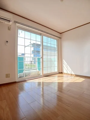 高瀬駅（香川県）のマンスリーマンション・ウィークリーマンション「キャンディ　ポップＣ 102・洋室(No.1241359)」メイン画像