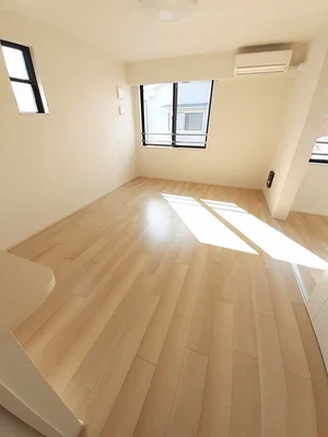 のマンスリーマンション・ウィークリーマンション「エクリシア 204・洋室(No.1241392)」メイン画像