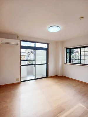 のマンスリーマンション・ウィークリーマンション「Ｆａｖｏｒｉｔｅ　Ｌｉｆｅ 105・洋室(No.1241395)」メイン画像