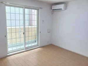 のマンスリーマンション・ウィークリーマンション「カーサヌエボ 102・洋室(No.1241445)」メイン画像