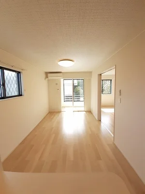 中九州短期大学周辺のマンスリーマンション・ウィークリーマンション「アラドハント　Ｄ 101・洋室(No.1241458)」メイン画像