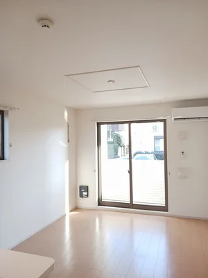 神奈川県のマンスリーマンション・ウィークリーマンション「シャン・デ・コロール 103・洋室(No.1241656)」メイン画像