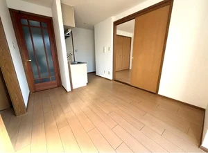 のマンスリーマンション・ウィークリーマンション「リーブラ・ＫＯＧＡ 203・洋室(No.1241743)」メイン画像