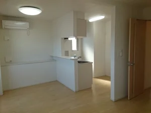 のマンスリーマンション・ウィークリーマンション「ビッグ　ウエスト　セカンド 201・洋室(No.1241806)」メイン画像