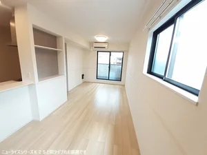 のマンスリーマンション・ウィークリーマンション「ヒカルサ富田林桜井町 201・洋室(No.1241823)」メイン画像