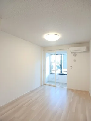 香川県の大東建託リーシング株式会社のマンスリーマンション・ウィークリーマンション「ル・ボヌール三木Ⅶ 102・洋室(No.1241870)」メイン画像