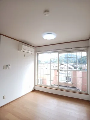 山口市のマンスリーマンション・ウィークリーマンション「ドリーム２１　Ｃ 202・洋室(No.1241955)」メイン画像