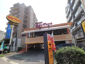 ジョリーパスタ 皆実町店徒歩１５分