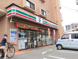 セブン-イレブン 広島宇品御幸店まで徒歩１５分