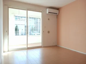 のマンスリーマンション・ウィークリーマンション「エレガント・ヒルズ 102・洋室(No.1242004)」メイン画像