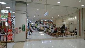 フジグラン緑井まで徒歩１０分