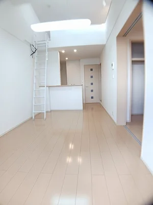 のマンスリーマンション・ウィークリーマンション「ＦＯＲＥＳＴ清荒神 202・洋室(No.1242030)」メイン画像