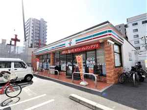 セブン-イレブン 広島三篠３丁目店まで徒歩１分
