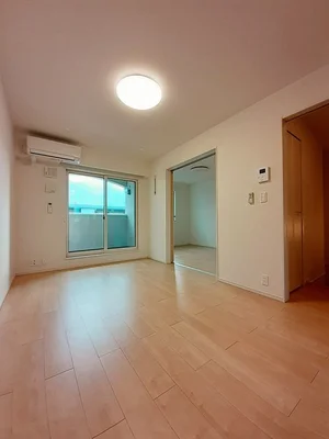 のマンスリーマンション・ウィークリーマンション「シャイニング　Ａ 203・洋室(No.1242119)」メイン画像