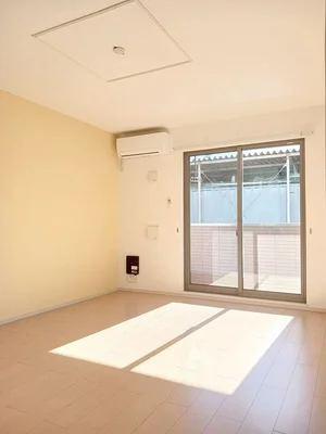 のマンスリーマンション・ウィークリーマンション「オリーブⅠ 102・洋室(No.1242136)」メイン画像