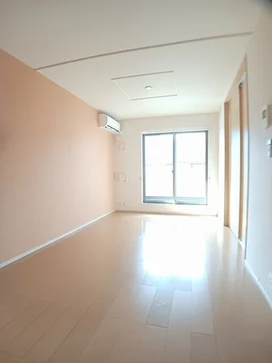 のマンスリーマンション・ウィークリーマンション「フィールド・サンＢ 202・洋室(No.1242191)」メイン画像