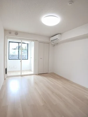 のマンスリーマンション・ウィークリーマンション「ソラーナ 105・洋室(No.1242202)」メイン画像