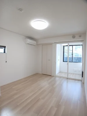 のマンスリーマンション・ウィークリーマンション「ソラーナ 101・洋室(No.1242206)」メイン画像