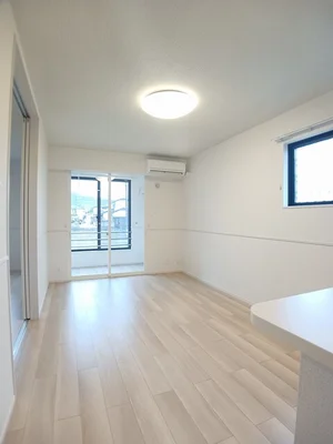 山口県のマンスリーマンション・ウィークリーマンション「ヴェルデ・ヴェントⅢ 104・洋室(No.1242240)」メイン画像