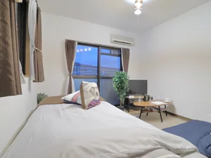あると嬉しい備品類もそろった満足度の高いお部屋! リネン類の取り揃えも豊富にございます。