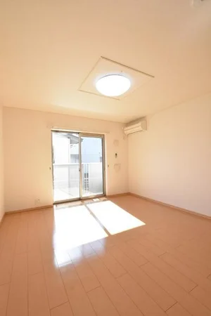 のマンスリーマンション・ウィークリーマンション「メゾン　アルモニー 101・洋室(No.1242292)」メイン画像