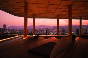 おりづるタワーまで徒歩13分