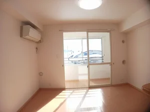 秋田県のマンスリーマンション・ウィークリーマンション「カーサ　フルジェンテⅡ 204・洋室(No.1242714)」メイン画像