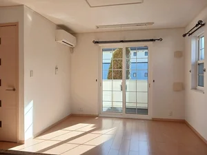 のマンスリーマンション・ウィークリーマンション「サンエミ　Ｃ 101・洋室(No.1242805)」メイン画像