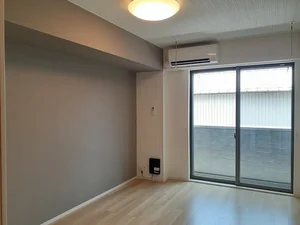 のマンスリーマンション・ウィークリーマンション「Ｓｔａｒ　Ｌｉｇｈｔ 102・洋室(No.1242820)」メイン画像