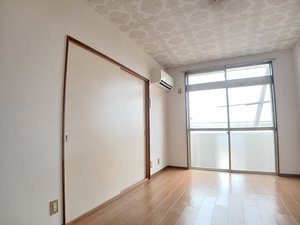 のマンスリーマンション・ウィークリーマンション「ハウス８ 203・洋室(No.1242933)」メイン画像
