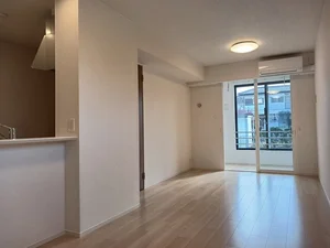 山梨県の大東建託リーシング株式会社のマンスリーマンション・ウィークリーマンション「リヴェール竜王 101・洋室(No.1243006)」メイン画像